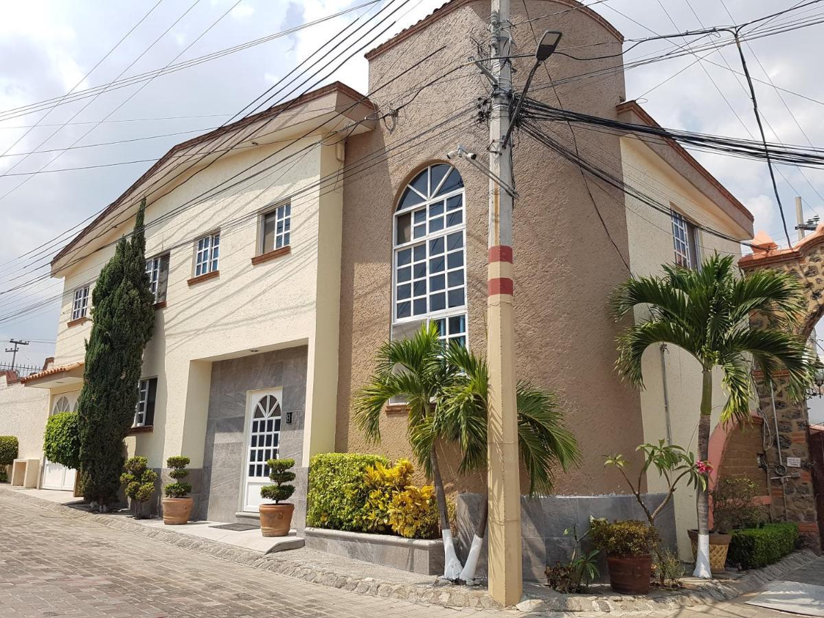 קוארנבאקאבה Casa Los Peregrina מראה חיצוני תמונה
