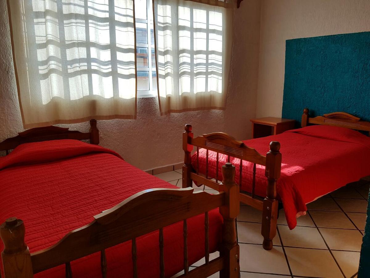 קוארנבאקאבה Casa Los Peregrina מראה חיצוני תמונה