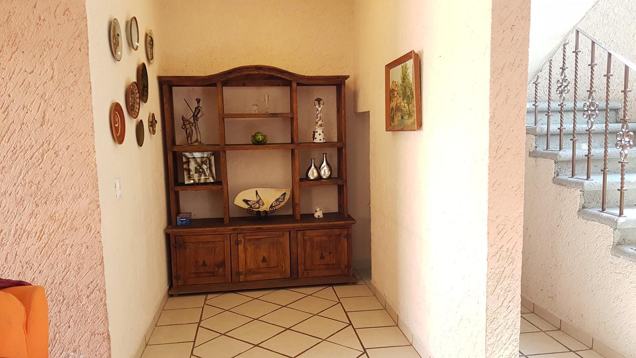 קוארנבאקאבה Casa Los Peregrina מראה חיצוני תמונה