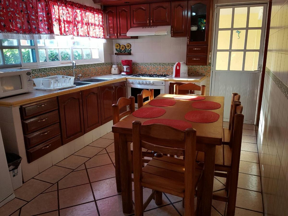 קוארנבאקאבה Casa Los Peregrina מראה חיצוני תמונה
