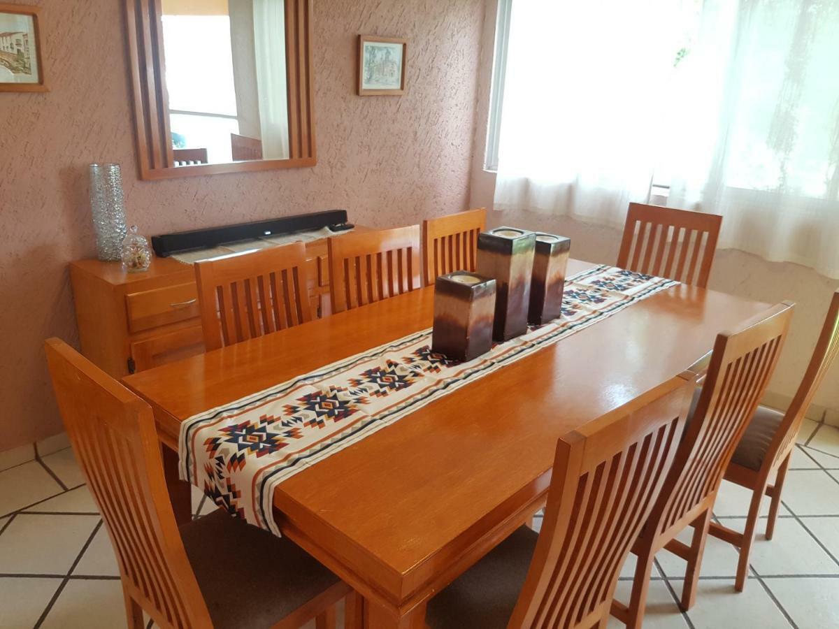 קוארנבאקאבה Casa Los Peregrina מראה חיצוני תמונה